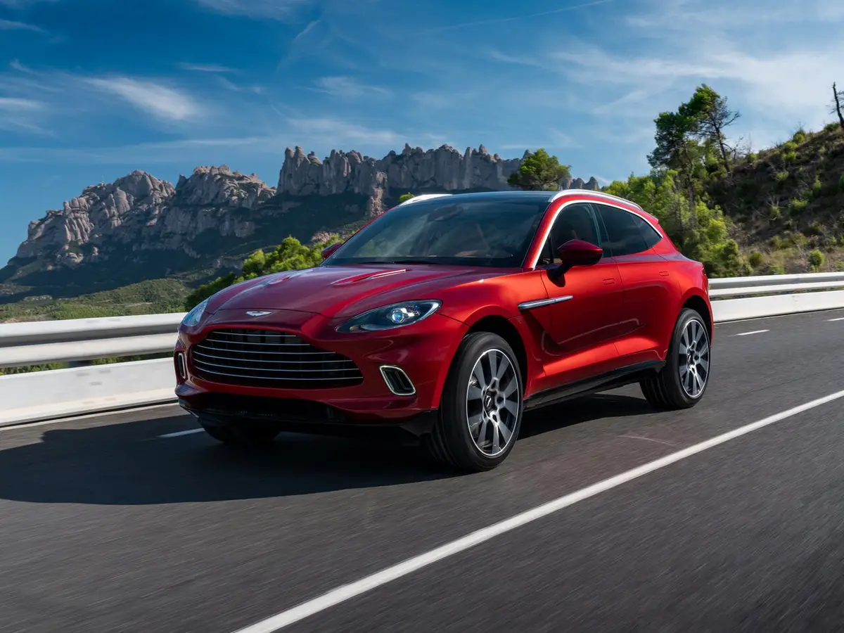 Aston Martin DBX