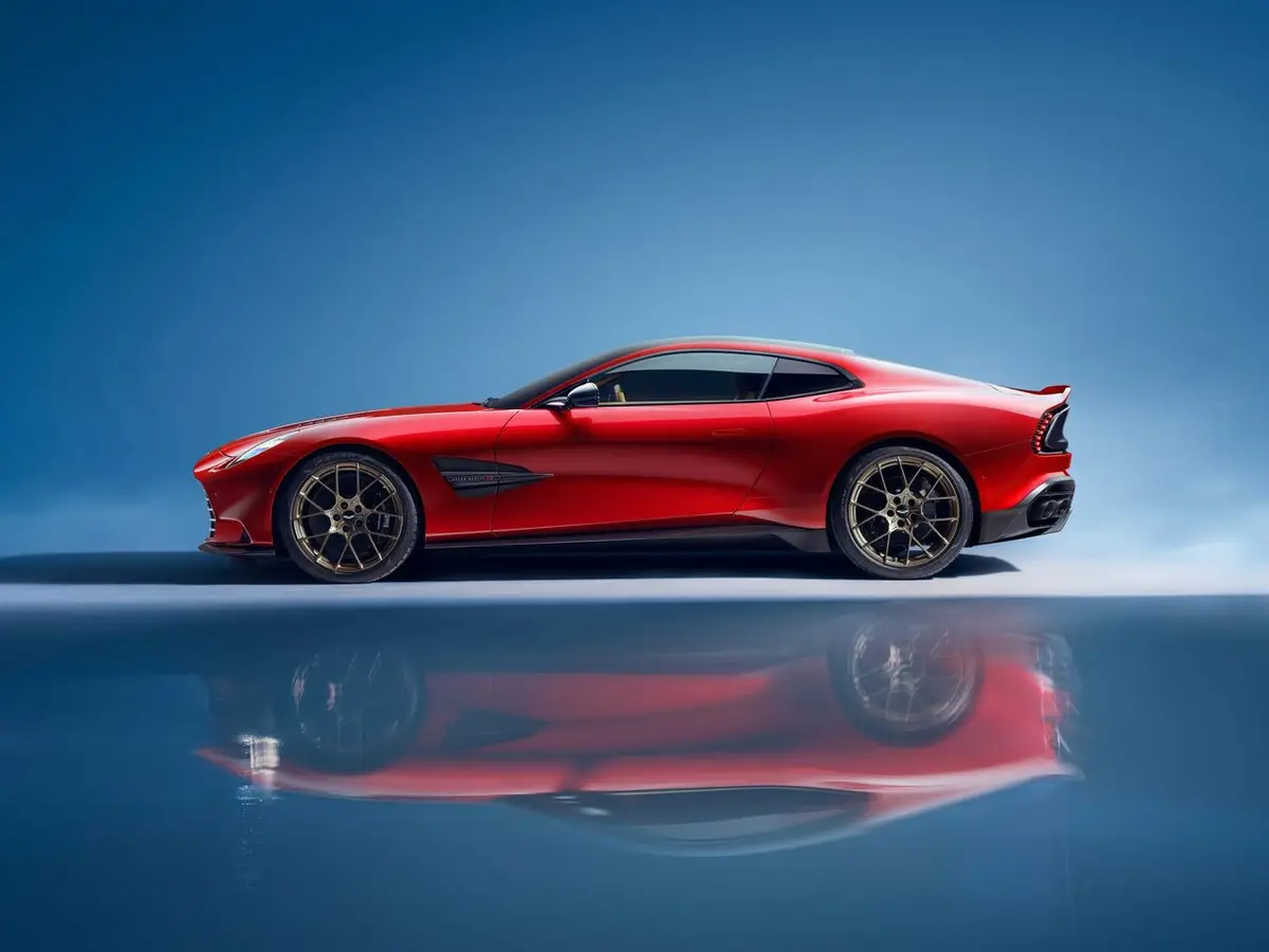 Aston Martin V12 Vanquish III