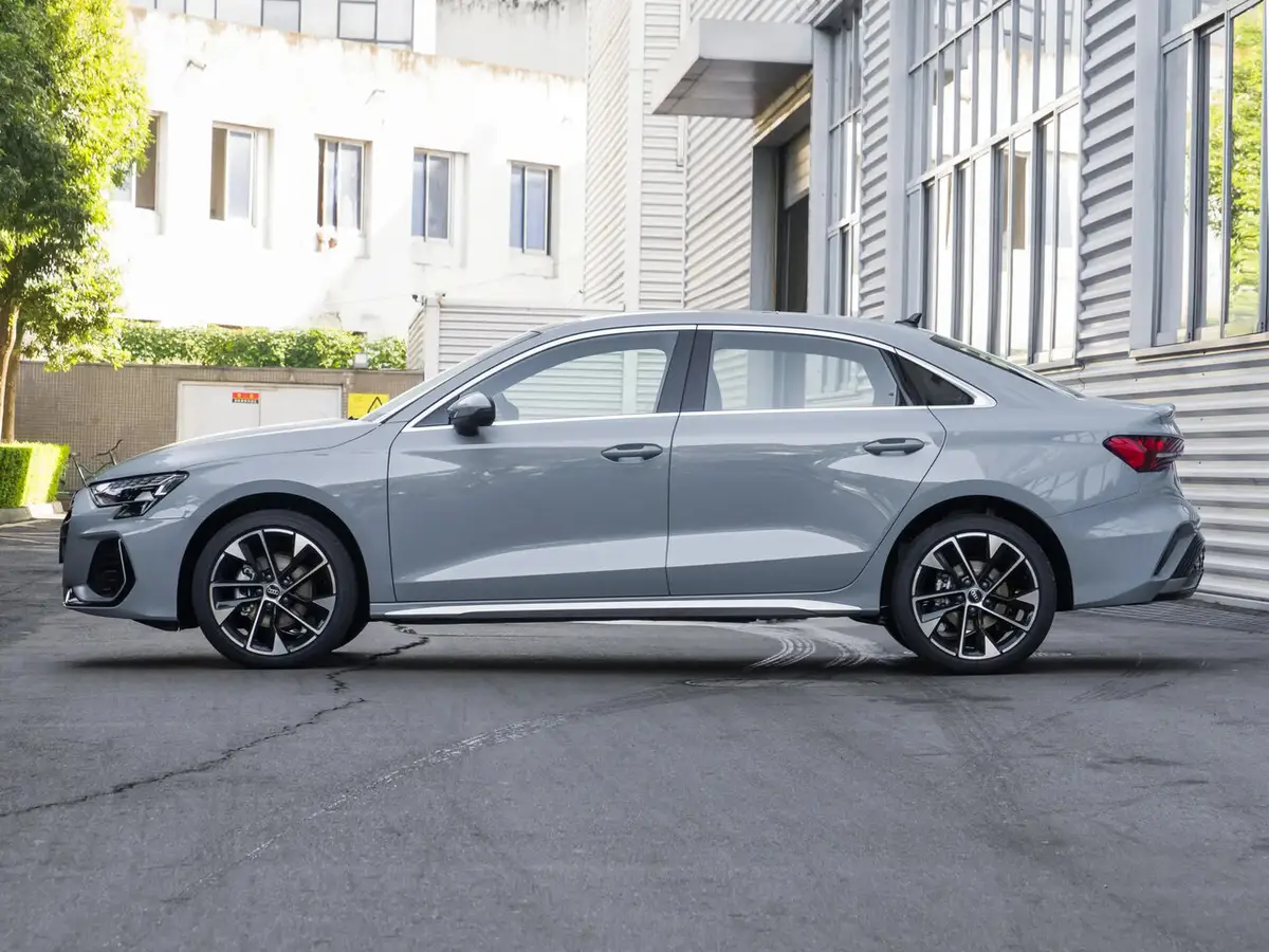 Audi A3 IV 8Y Facelift