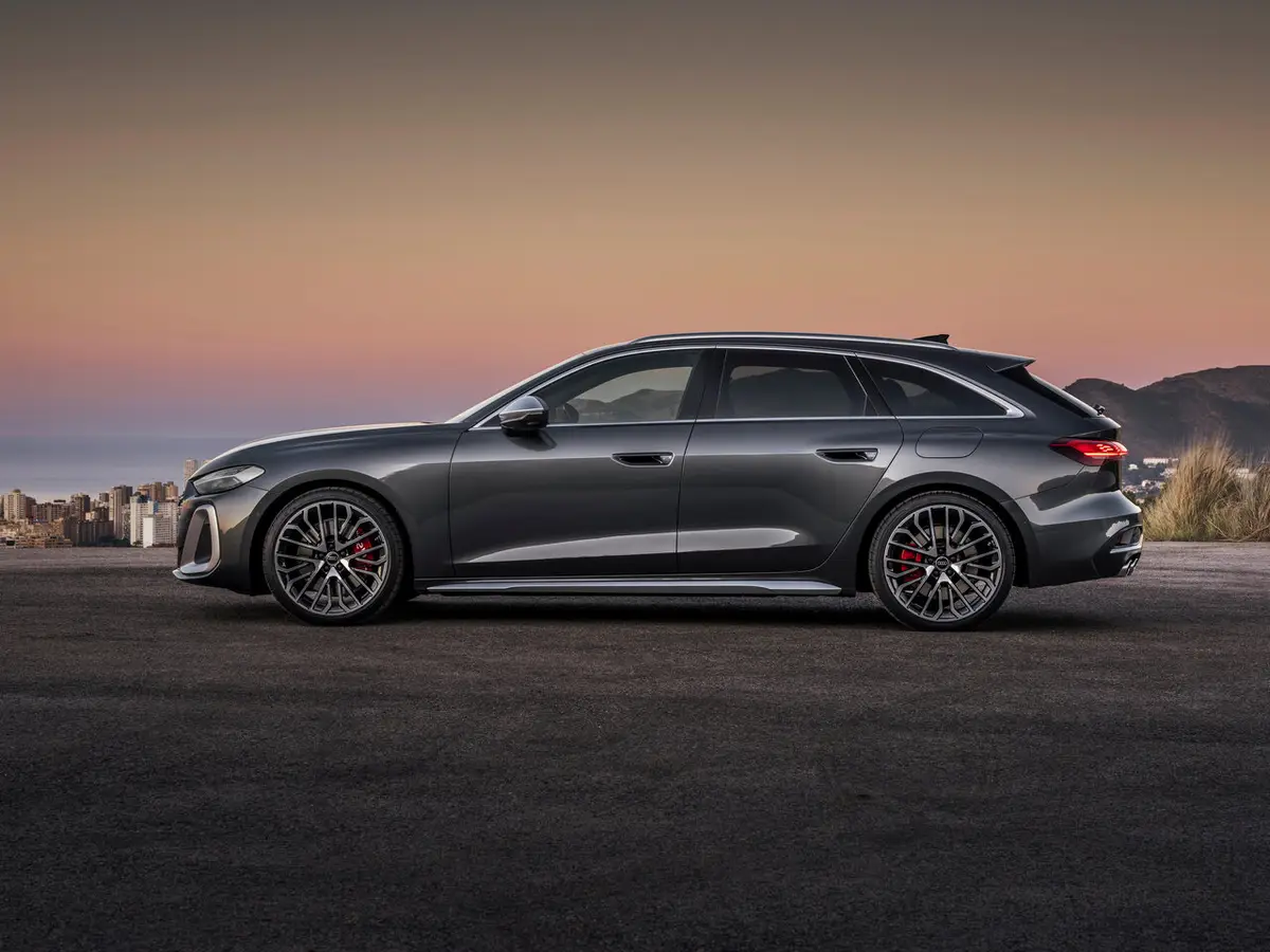 Audi S5 III B10