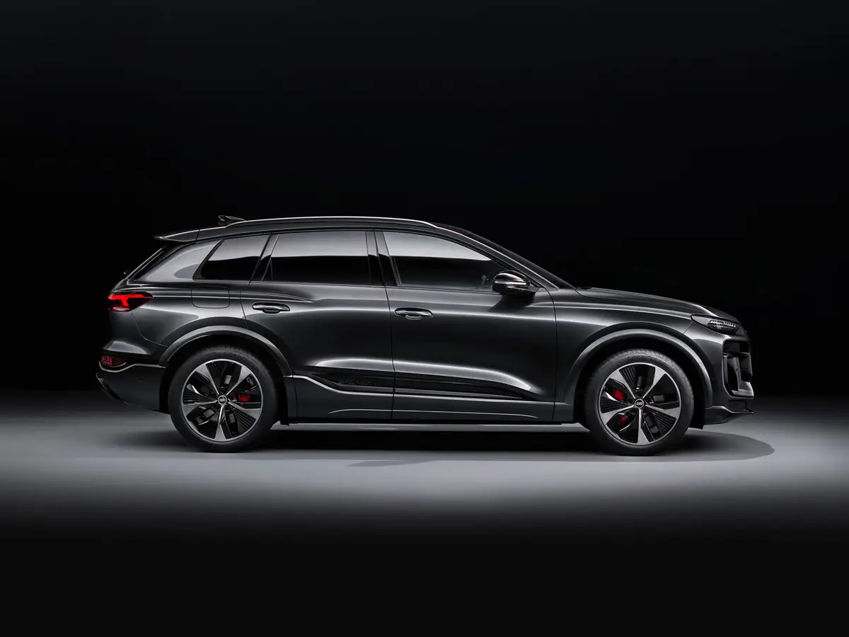 Audi SQ6 e-tron I