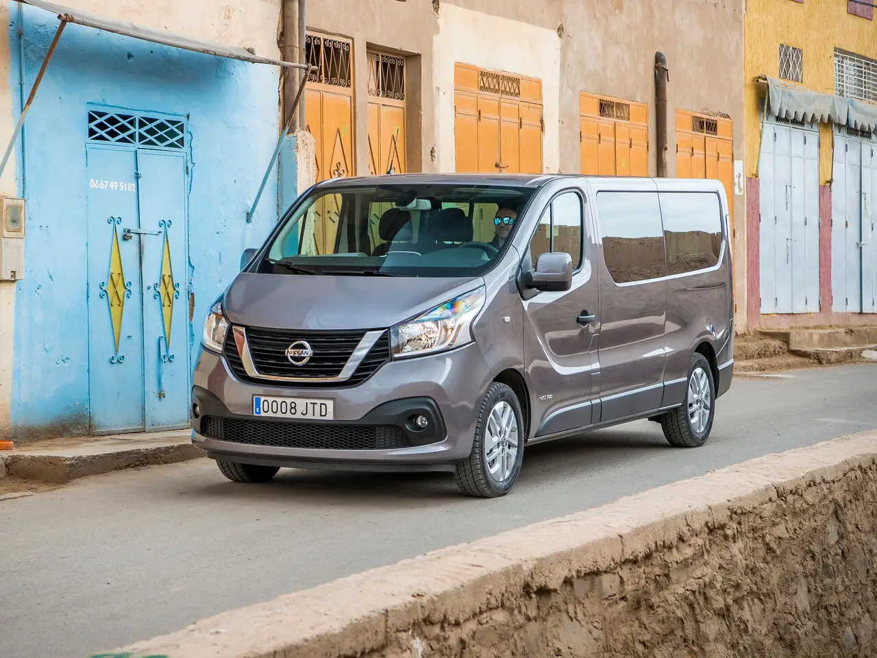Nissan NV300