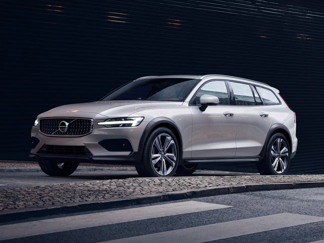 Volvo V60 Cross Country