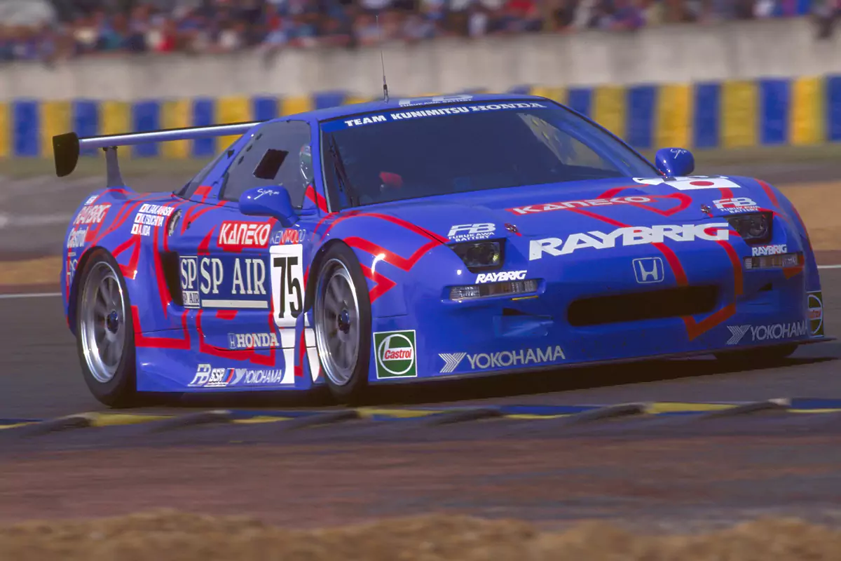 Photo by: Honda / 1996 TEAM KUNIMITSU NSX GT2