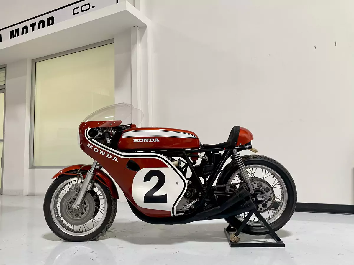 Photo by: Honda / 1970 Dick Mann CR750
